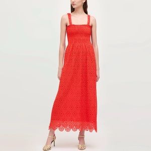 Hill House | The Scallop Lace Anjuli Nap Dress | Poppy Red Scallop Lace
